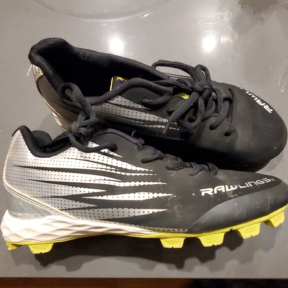 Cleats - Picture 2 of 3